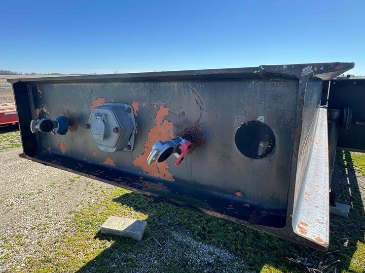 heavy-duty-drop-deck-trailer,-20’-deck-w/dovetail-and-fold-down-ramps,-single-axle,-dual-wheels,-air-image-16