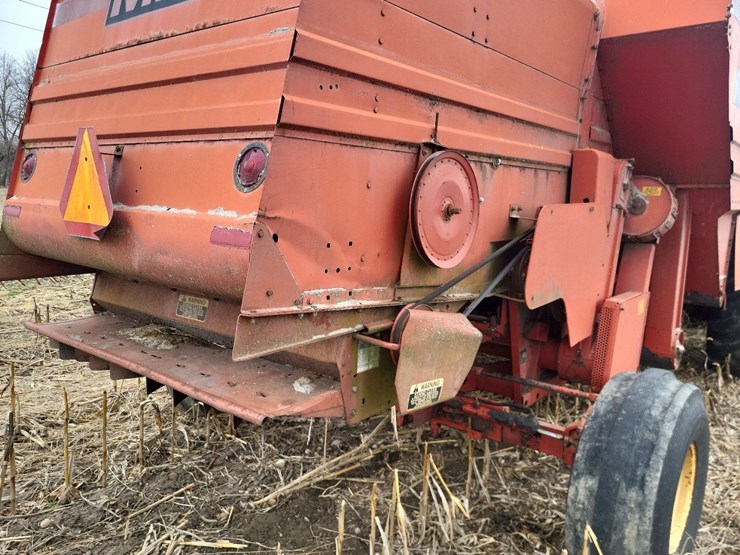 massey-ferguson-750-image-42