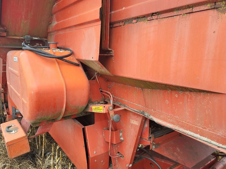 massey-ferguson-750-image-29