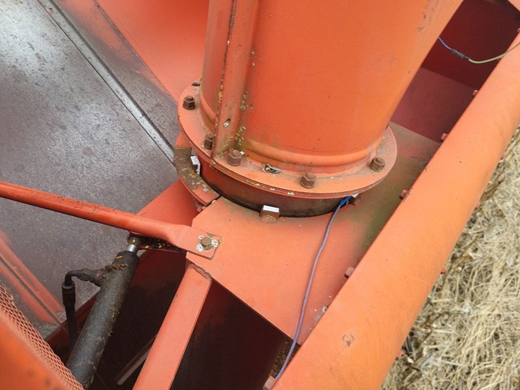 massey-ferguson-750-image-74