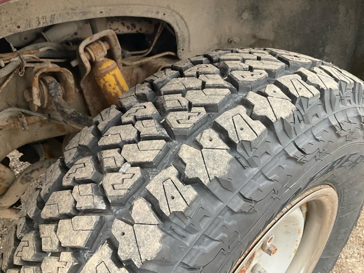 1996-chevrolet-k2500-image-15