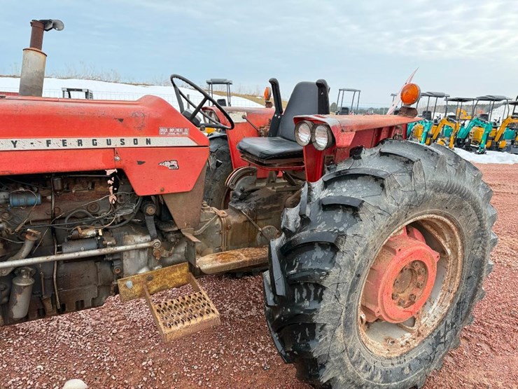 massey-ferguson-165-image-11