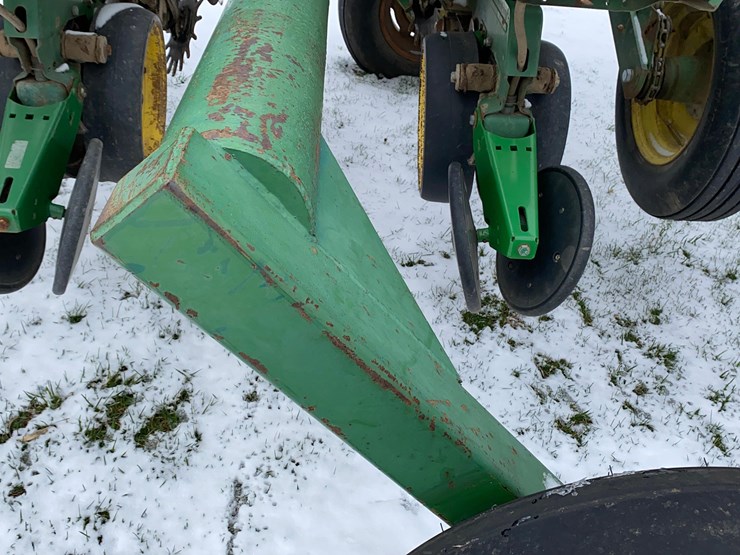 john-deere-7000-image-19