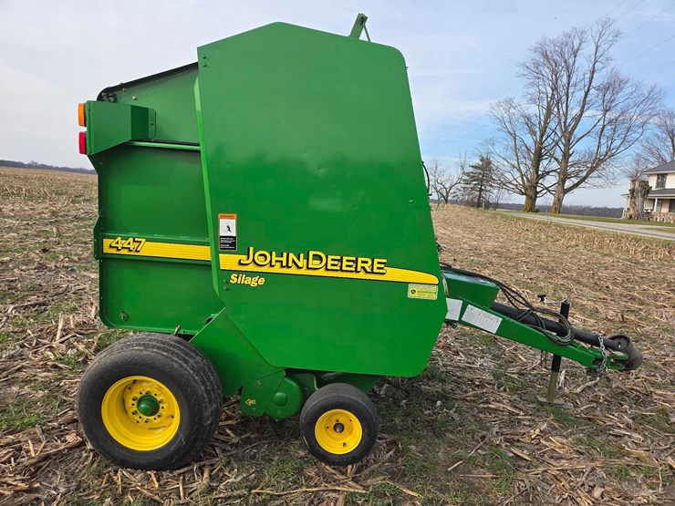 john-deere-447-image-8