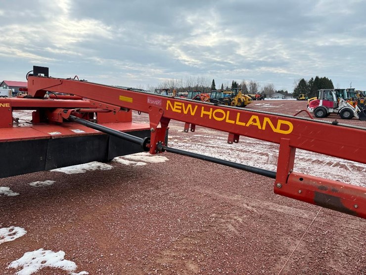 new-holland-1431-image-14