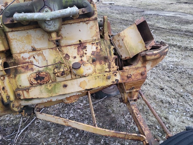 minneapolis-moline-tractor---parts-image-13