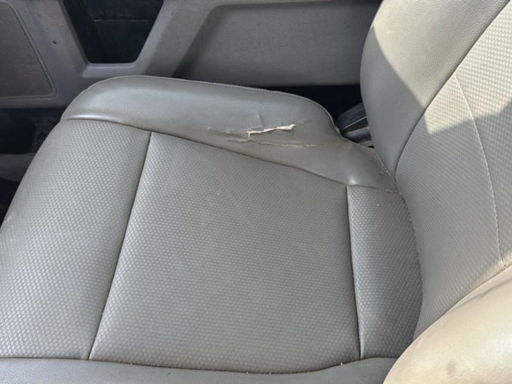 2019-ford-f350-image-31