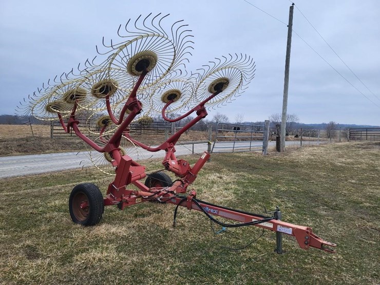 sitrex-8-wheel-rake-w/kicker-image-1