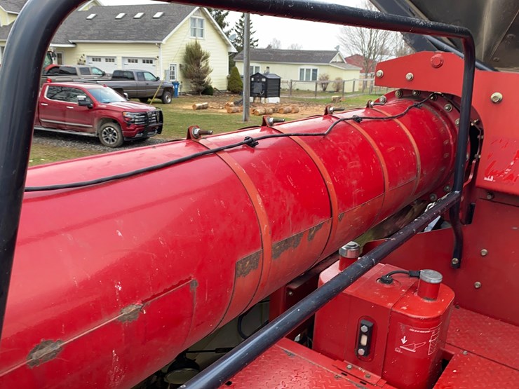 case-ih-6088-image-44