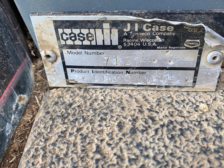 case-ih-7120-image-52