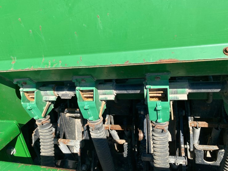 great-plains-solid-stand-30-image-70