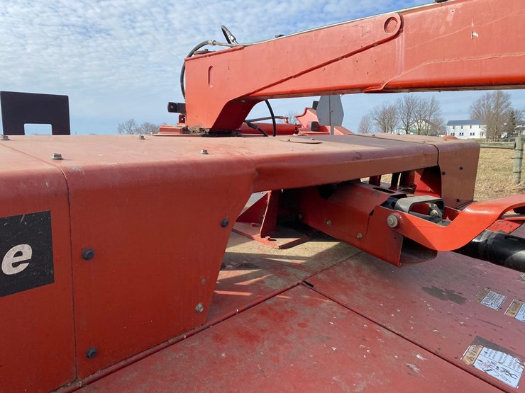 new-holland-1431-image-13