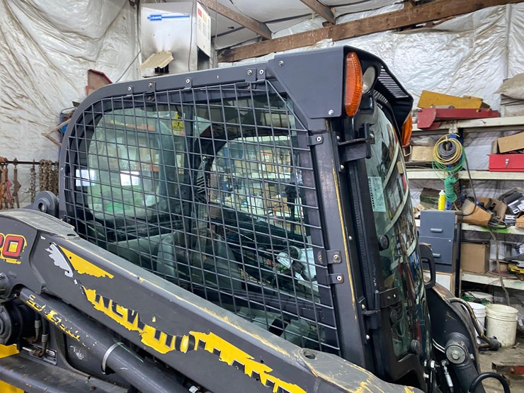 new-holland-l220-image-29