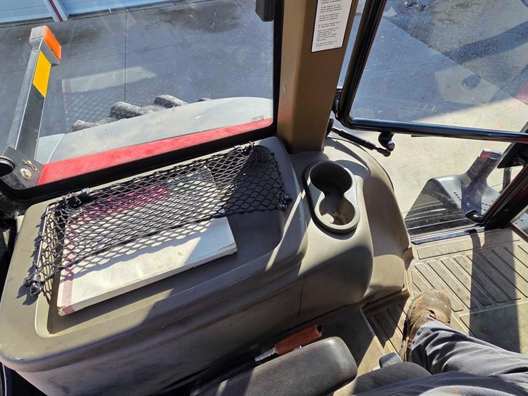 2004-case-ih-mxm175-image-3