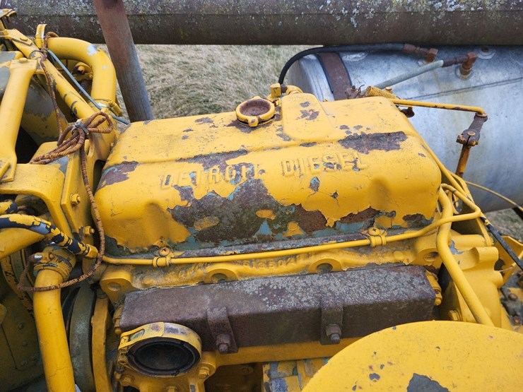 manure/transfer-pump-w/detroit-engine-image-10