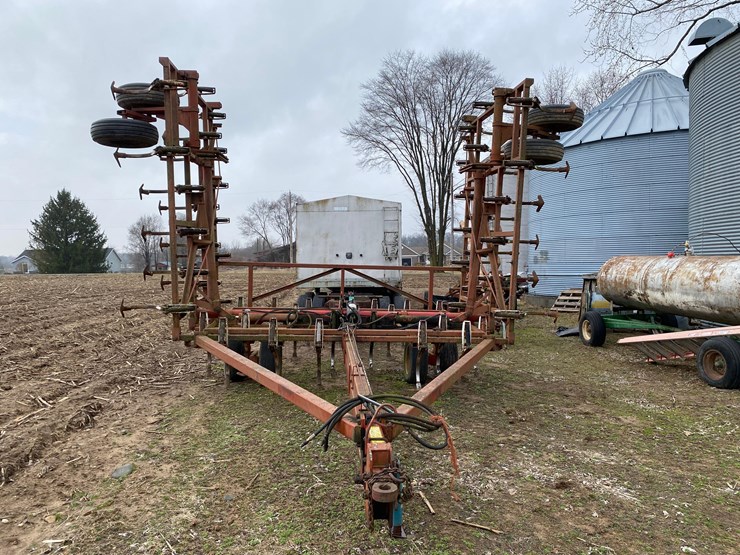 wil-rich-1422--field-cultivator-image-1