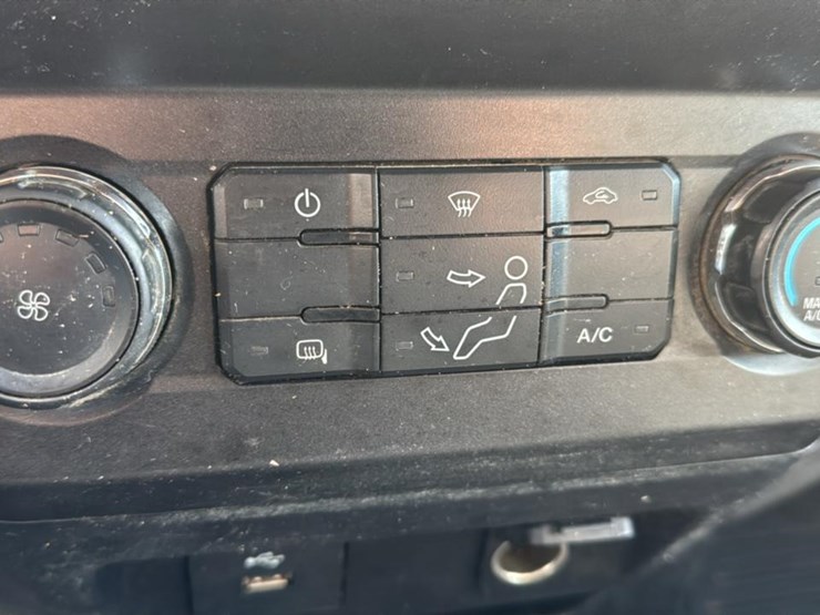 2019-ford-f350-image-38