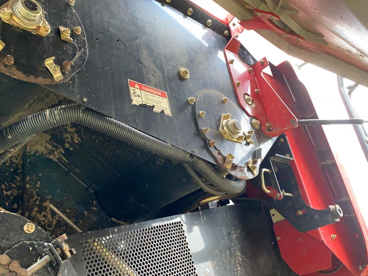 case-ih-6088-image-19