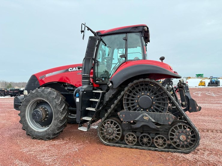 case-ih-magnum-380-rowtrac-image-6