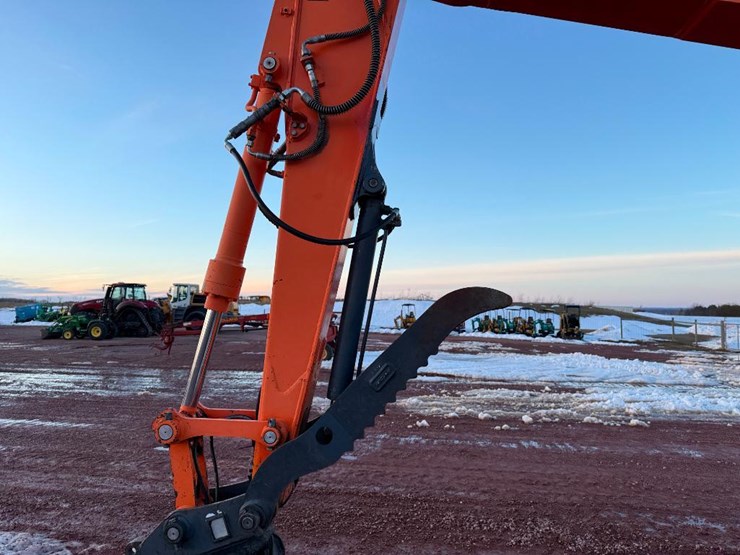 doosan-dx85r-3-image-38