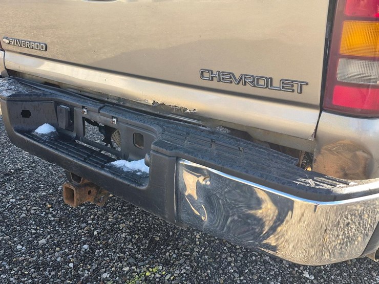 2002-chevrolet-1500-image-21