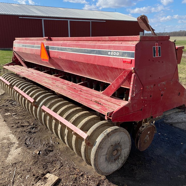 INTERNATIONAL 6200
