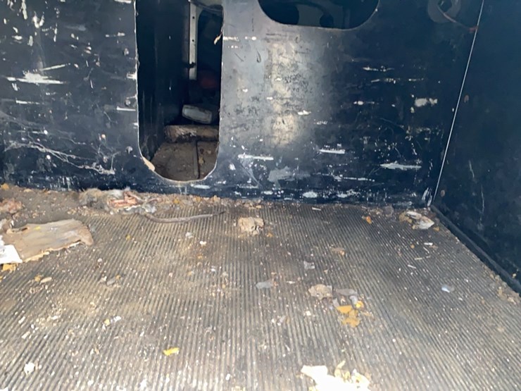 kenworth-double-bunk-sleeper---60"-image-17