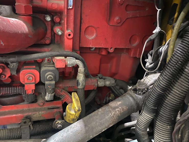 2002-peterbilt-379-image-79