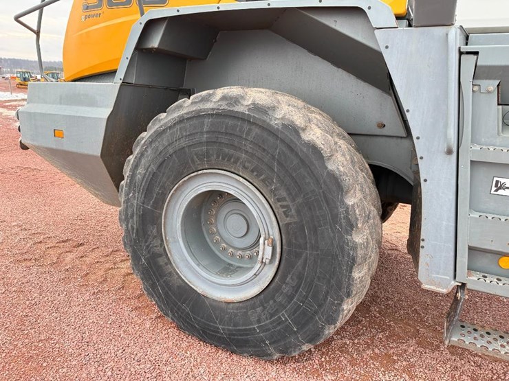 liebherr-l566-image-13