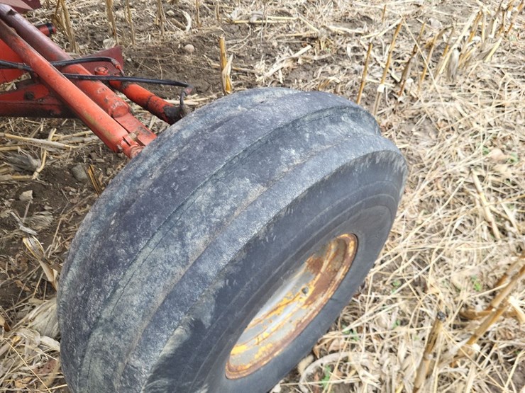 massey-ferguson-750-image-31