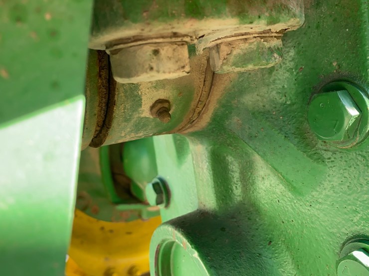 1998-john-deere-8300-image-13