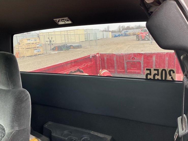 2000-chevrolet-s10-image-75