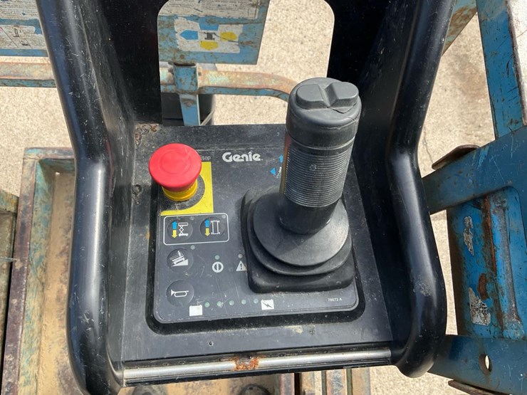 2006-genie-gs2632-image-49