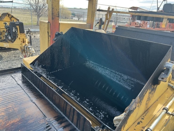 2013-bear-cat-bk250-towable-asphalt-crack-sealer-image-13