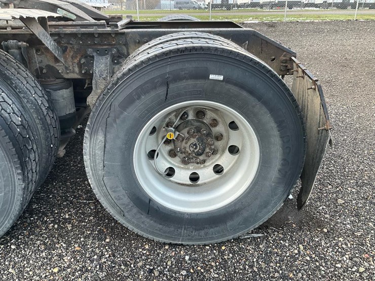 2007-unknown-volvo-image-42