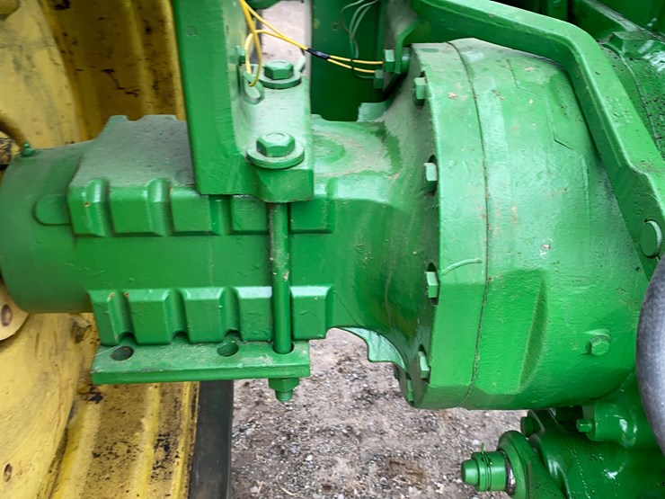 john-deere-2940-image-29