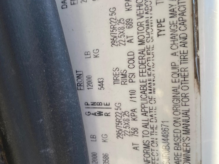 2011-international-prostar-image-73