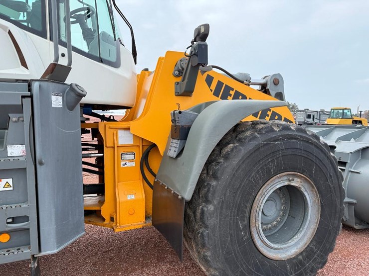 liebherr-l566-image-38