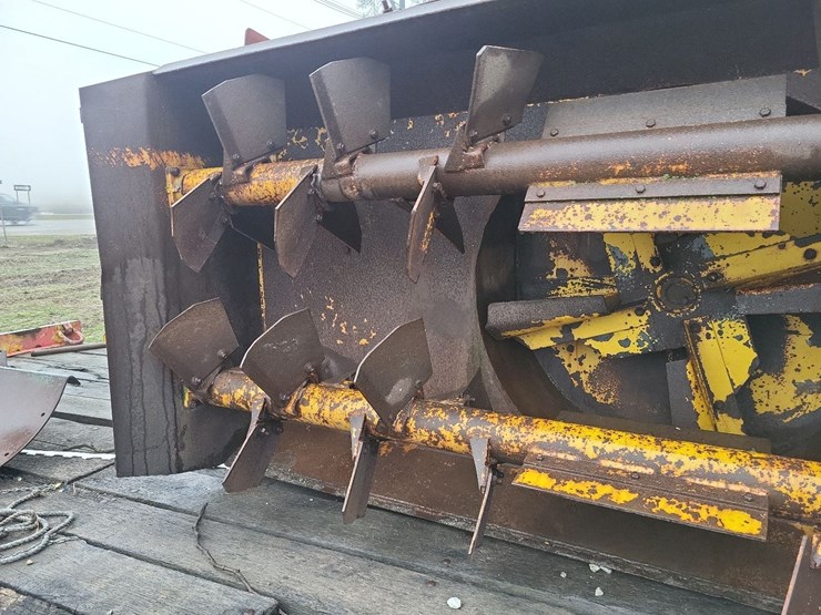 lorenze-double-auger-snowblower-image-15