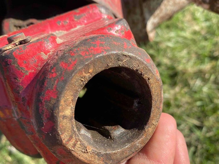 new-holland-357-image-32