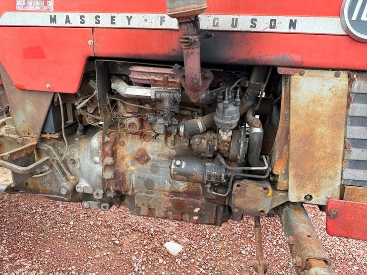 massey-ferguson-165-image-24
