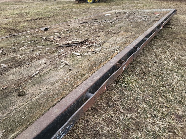 flatbed-body-image-10