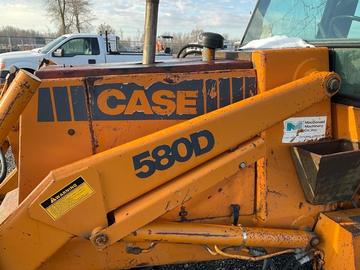 1982-case-580d-image-16