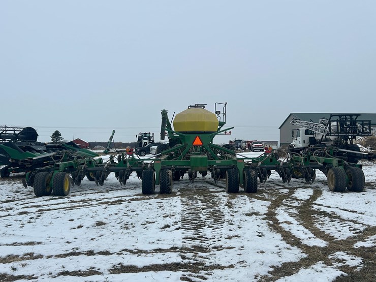 john-deere-1900-image-3