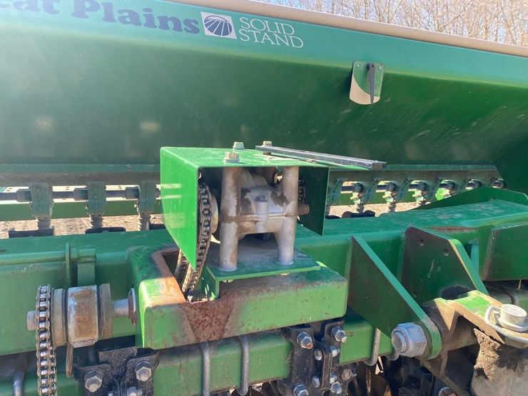 great-plains-solid-stand-30-image-57