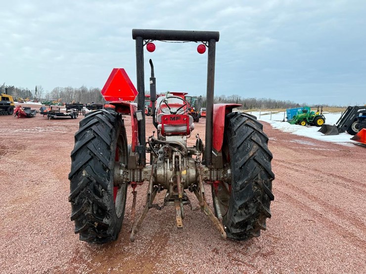 massey-ferguson-165-image-5