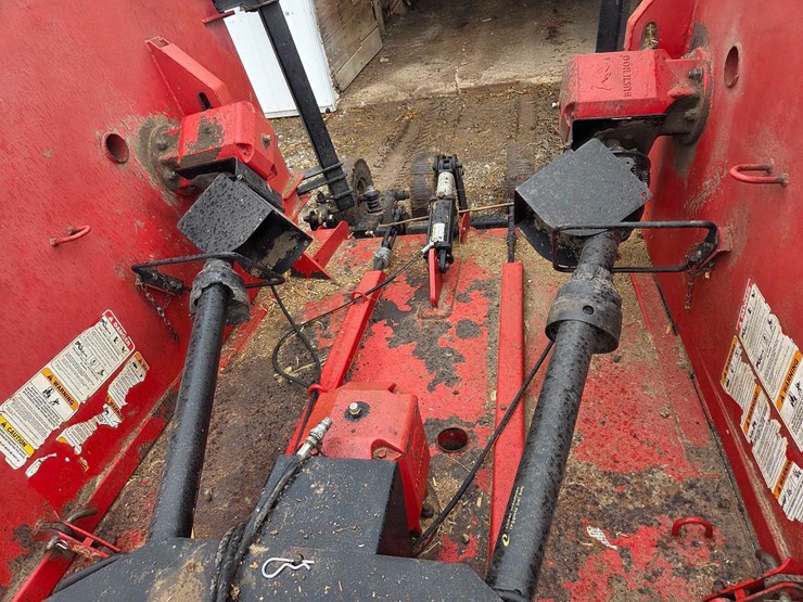 bush-hog-2715-image-11