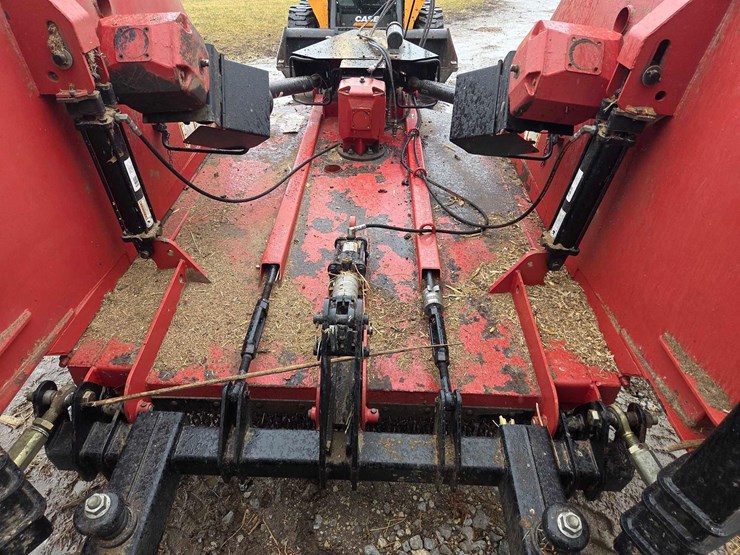 bush-hog-2715-image-24