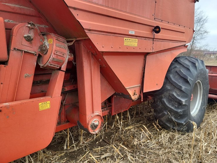 massey-ferguson-750-image-50