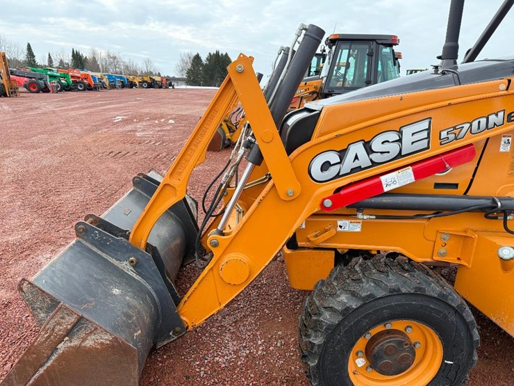 case-570n-xt-image-32